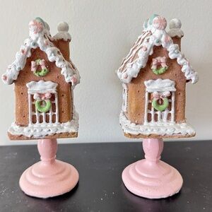 AT HOME Christmas Gingerbread house Pedestal Figurine Tabletop Decor 5.5" pastel